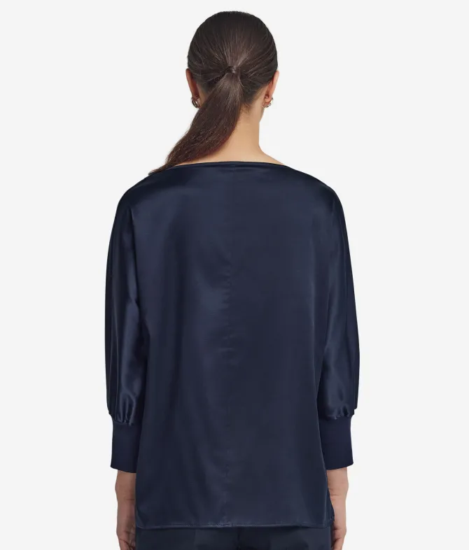 Blusa girocollo in seta