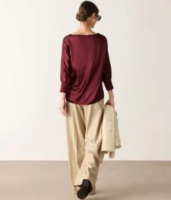 Blusa girocollo in seta