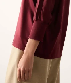 Blusa girocollo in seta