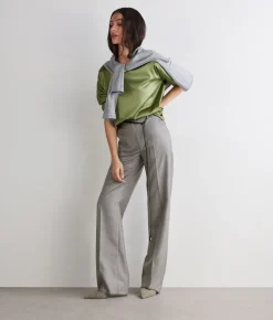 Blusa girocollo in seta