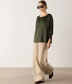 Blusa girocollo in seta