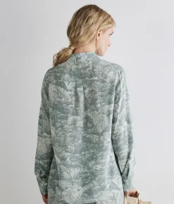 Camicia con colletto in seta stampata
