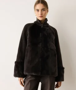 Cappotto in cashmere con inserti in pelliccia