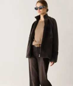 Cappotto in cashmere con inserti in pelliccia