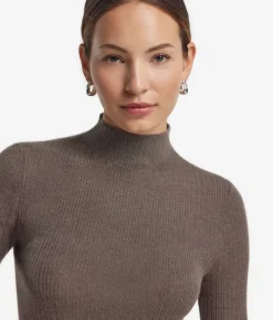 Dolcevita a costina in Cashmere Ultrafine
