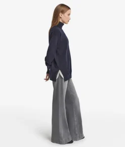 Dolcevita con spacchi in Cashmere Ultrasoft