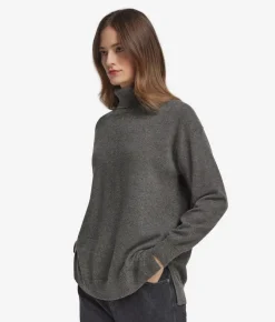Dolcevita con spacchi in Cashmere Ultrasoft