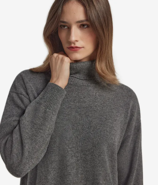 Dolcevita con spacchi in Cashmere Ultrasoft
