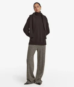 Dolcevita con spacchi in Cashmere Ultrasoft