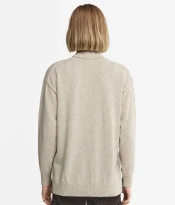 Dolcevita con spacchi in Cashmere Ultrasoft