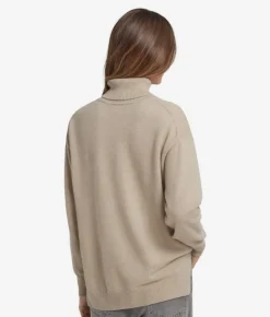 Dolcevita con spacchi in Cashmere Ultrasoft