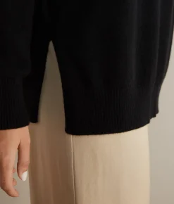Dolcevita con spacchi in Cashmere Ultrasoft