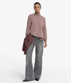 Dolcevita con spacchi in Cashmere Ultrasoft