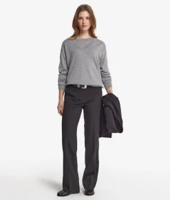 Maglia con scollo a V e spacchi in Cashmere Ultrafine