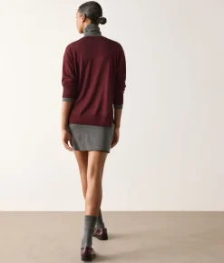 Maglia con scollo a V e spacchi in Cashmere Ultrafine