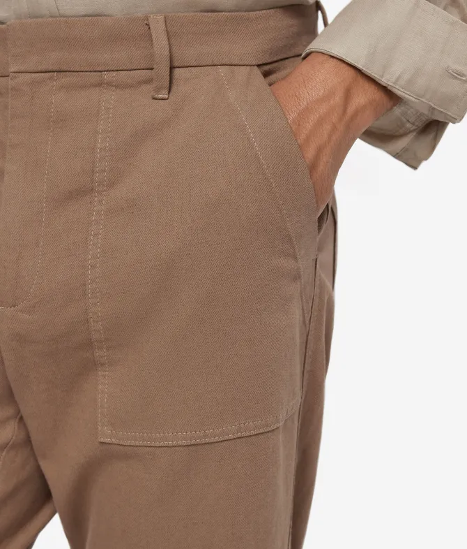 Pantalone worker