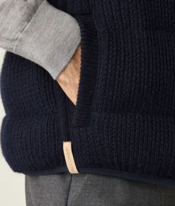 Piumino smanicato reversibile coste frisee in cashmere