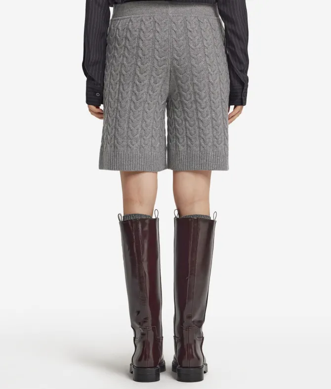Short trecce in Cashmere Ultrasoft