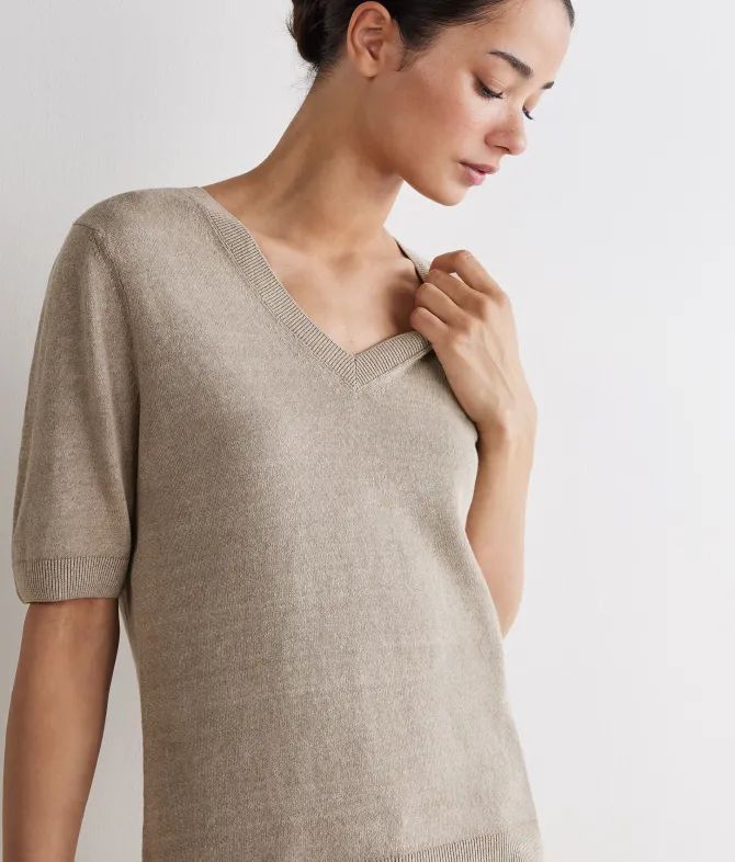 T-shirt con scollo a V in lino e cotone