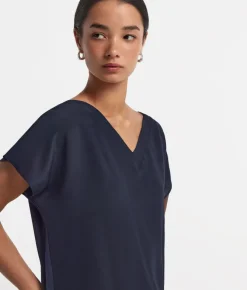 T-Shirt con scollo a V in seta e modal