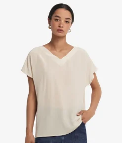 T-Shirt con scollo a V in seta e modal